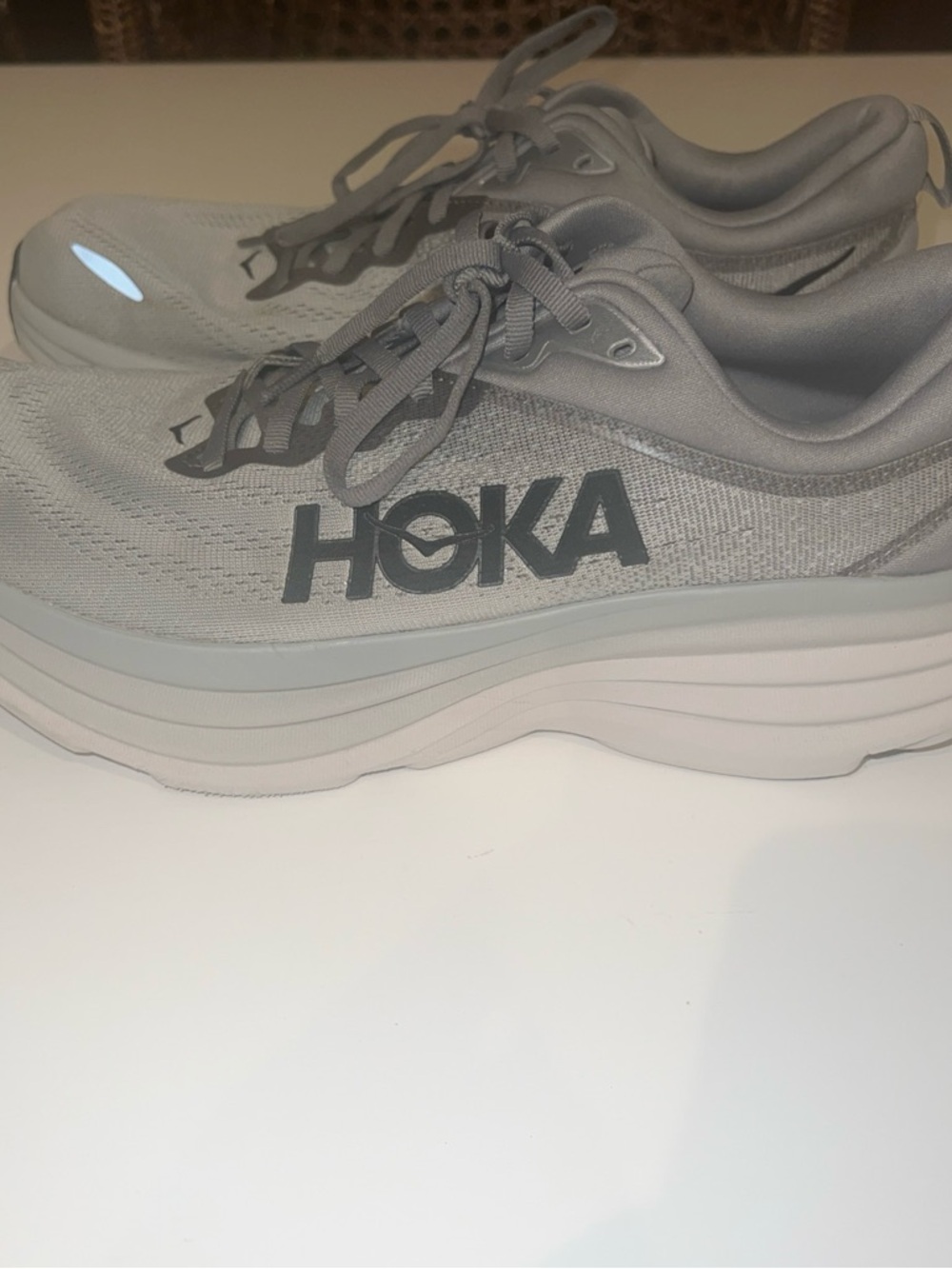 Hoka One One Men's Light Gray  Bondi 8 Athletic Running Shoes Sz 10D